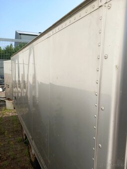 Skříňový izolovaný brzděný přívěs Beroun - 4