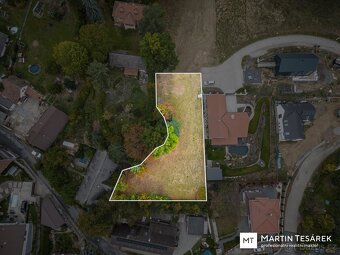 REZERVACE tavební pozemek 1327 m2 s vydaným stavebním povole - 4