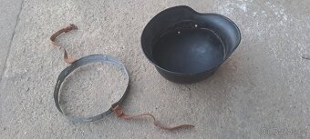 Německa helma M40 vel 64 - 4