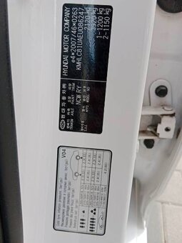 PRODÁM HYUNDAI i40 COMBI 1,7CRDI,104 KW, ČR, SERVISNÍ KNIŽKA - 4