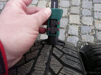 ZIMNÍ PNEU + DISKY 175/65R14 FORD 14" - 4