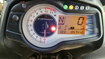 Suzuki DL 650 V Strom ABS 25 kW - 4