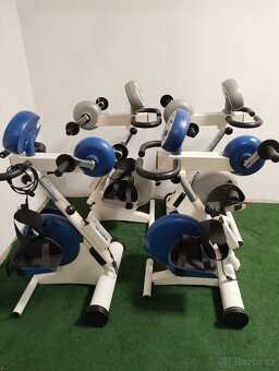 MOTOMED VIVA 2 pro nohy a ruce SUPER STAV - 4