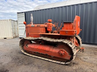Pásový traktor Fiat 70C - 4
