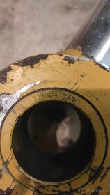 Hydraulická pístnice na stavební stroj Caterpillar - 4