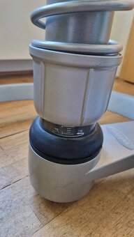 Kancelářská židle Swooper - 4