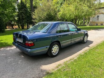 Mercedes W124 E220, Španielsko, 62666km - 4