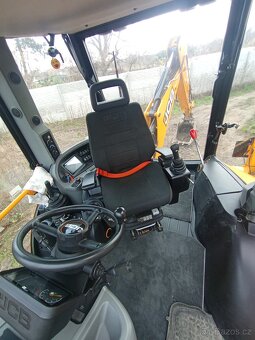 JCB 3cx - 4