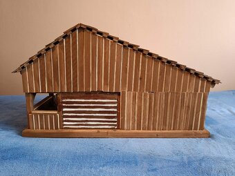 Dřevěný Betlém za 4 000 - 4