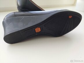 Lodičky černé - 4