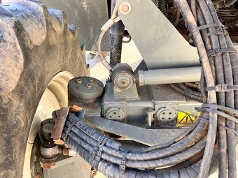 Postřikovač Samojízdný BERTHOUD RAPTOR 4240/30 - 4