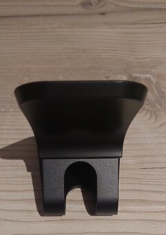 Nabíjecí stojánek FIXED Frame Wireless 15W černý - 4