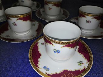 Sada porcelánových šálků - 4