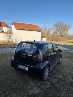 Subaru Justy - 4