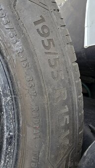 Letni sada Barum Bravuris 5 195 44 r15 6mm - 4