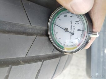 215/50/17 letni pneu BRIDGESTONE 215/50 R17 - 4