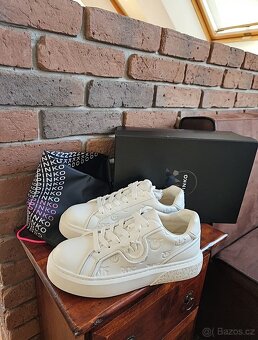 Pinko kožené sneakers vel.38 nové original - 4