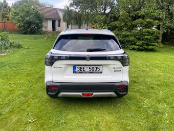 Suzuki S-Cross Hybrid - 4