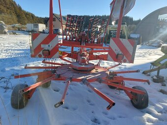 Shrnovac Kuhn 4521. Lokalita Dolný Kubín .tel. +421950182194 - 4