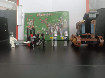 LEGO Castle 7091 Knights' Catapult Defense +návod - 4