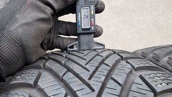 Zimní pneu 205/55/16 Pirelli - 4