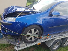 Voklswagen Golf 5 1.9TDI - navigace ,výhřev...díly z vozu - 4
