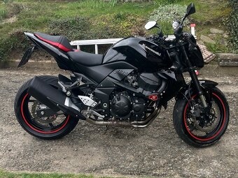 Kawasaki Z750 - 4