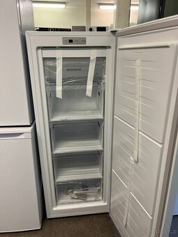 Mrazák Philco PF 155 DNF - 4