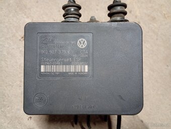 Vw Caddy 2,Golf 5 - Jednotka ABS 1K0907379k - 4