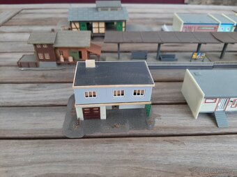 Vlačky  domečky  velikost N ,TT a H0 - 4