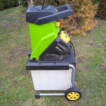 Zahradní drtič Fieldann - 4