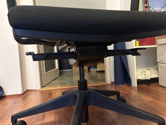 Kancelářská židle - 4
