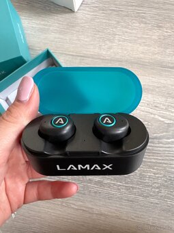 Lamax Dots 1 - 4