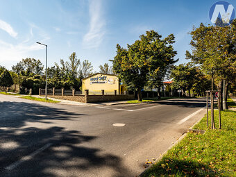 Prodej restaurace s bowlingem v Lounech - 4