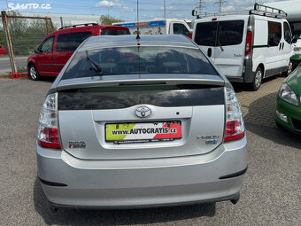 Toyota Prius, 1.5i-HYBRID-AUTOMAT-KLIM.PĚKNÉ - 4