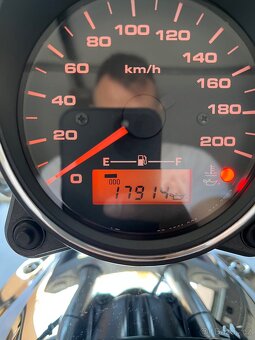 Suzuki Intruder M800 2007 - 4