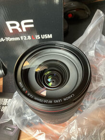 Canon RF 24-70 f/2.8 L IS USM - 4