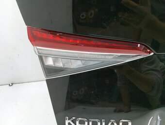 Škoda Kodiaq víko zavazadlového prostoru KOMPLETNÍ L - 4