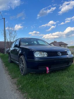 Golf 4 - 4