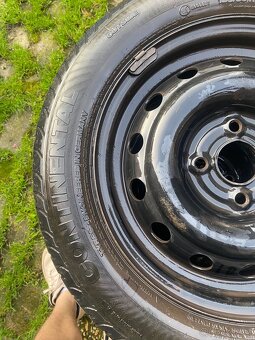 Pneu i s disky 185/60 R14 - 4
