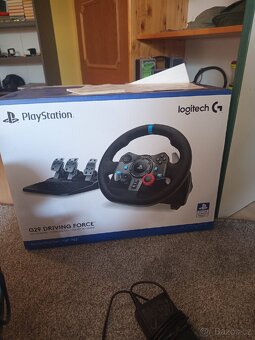 Herní volant Logitech g29 + řadící páka - 4