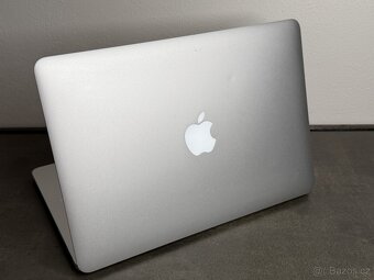 MacBook Pro 13'' 2015 / i5 / 8GB / 128GB SSD - 4