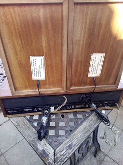 Rádio Tesla Soprán 635 A - 4