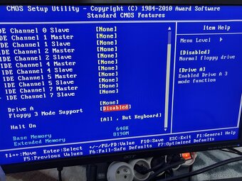 GA-890FXA-UD5(AM3) + AMD Phenom II X4 810+ 8GB ddr3 - 4