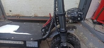 Elektrická koloběžka BOYUEDU Model S3 - 4
