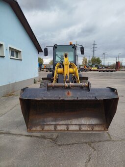 Čelní nakladač KOMATSU WA90-5 - 4