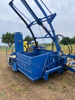 Kombajn na brambory Karlik z 642 - 4