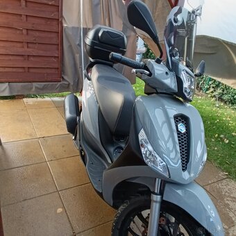 skůtr piagiio medley Sport 125 cm3 - 4