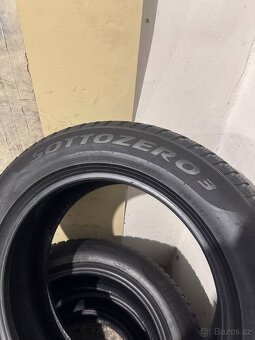 Timni pneu 225/60/18 Pirelli Sottozero 3 - 4