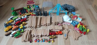 Dřevěné nádraží s příslušenstvím - 4